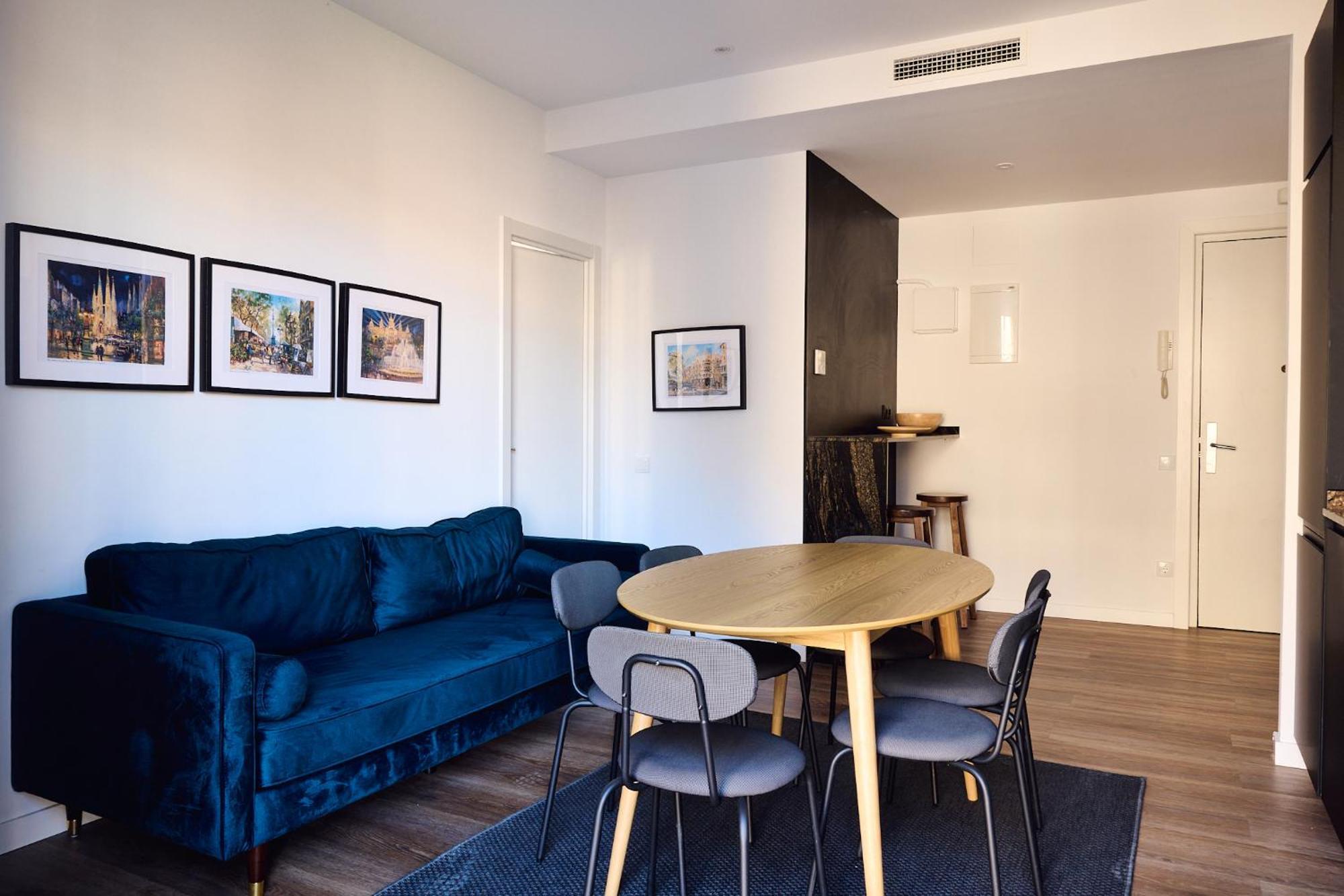 Autèntic Monumental Appartement